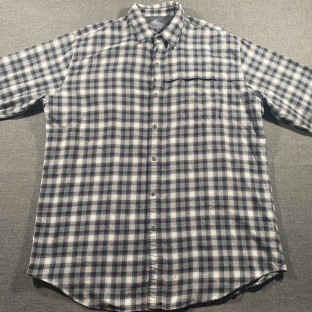 Croft & Barrow Quick Dry Flannel Button Shirt Men Size XL Grey Plaid Long Sleeve